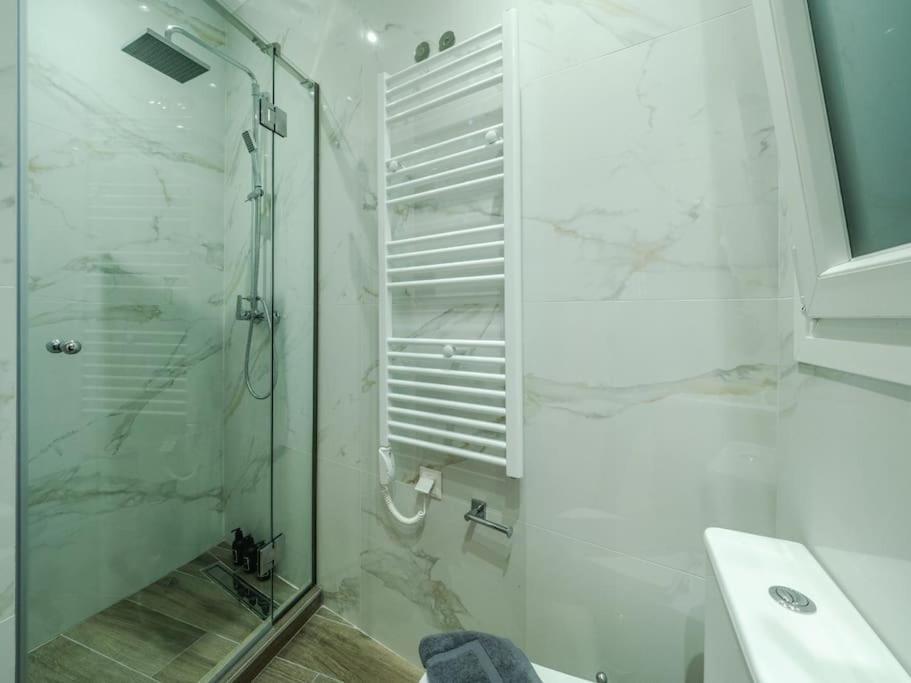 Soma Lux Apartment! Appartement